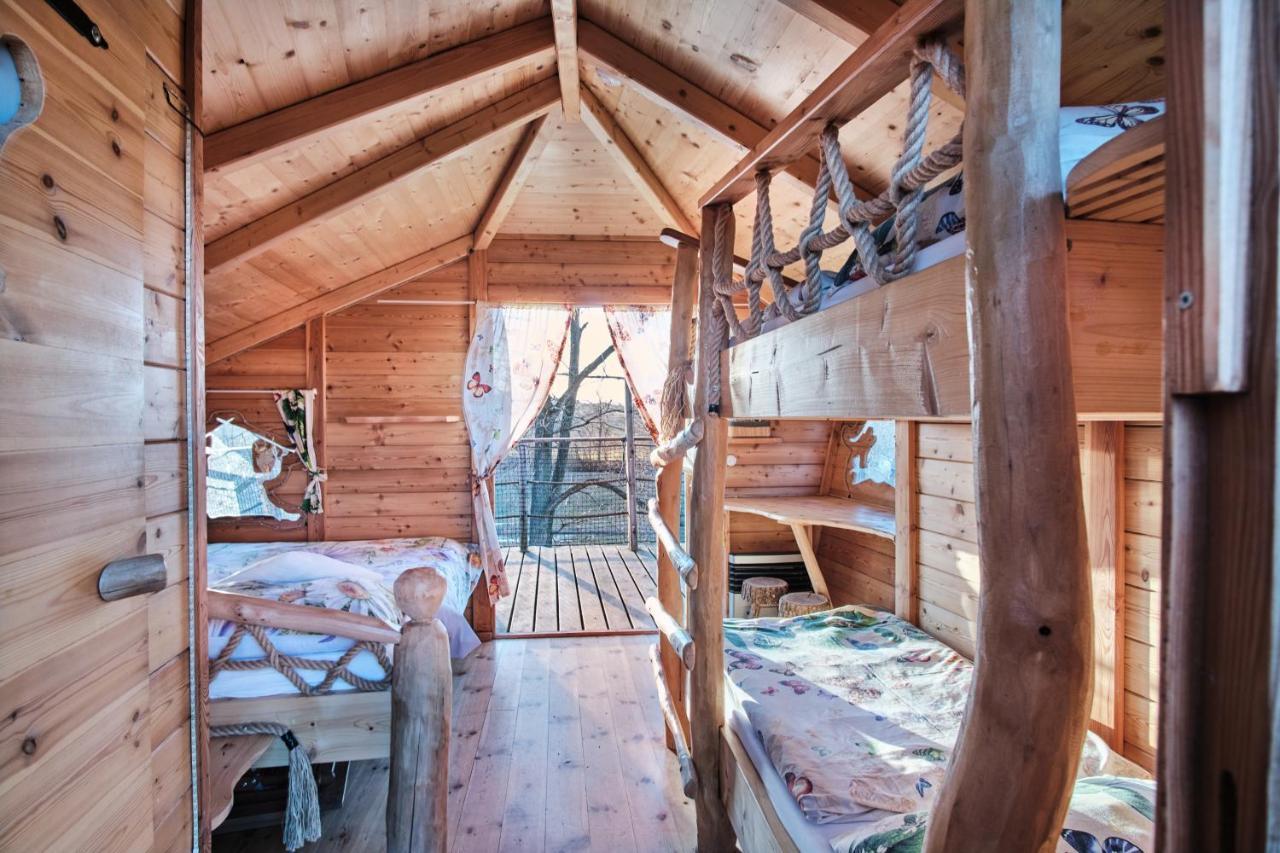 Strnadovsky Mlyn Hotel Jesenice  ภายนอก รูปภาพ